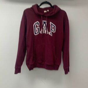Woman GAP sweater